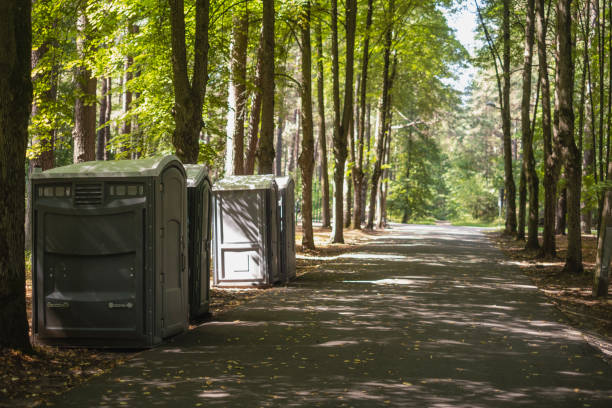 Portable Toilet Options We Offer in Green Knoll, NJ
